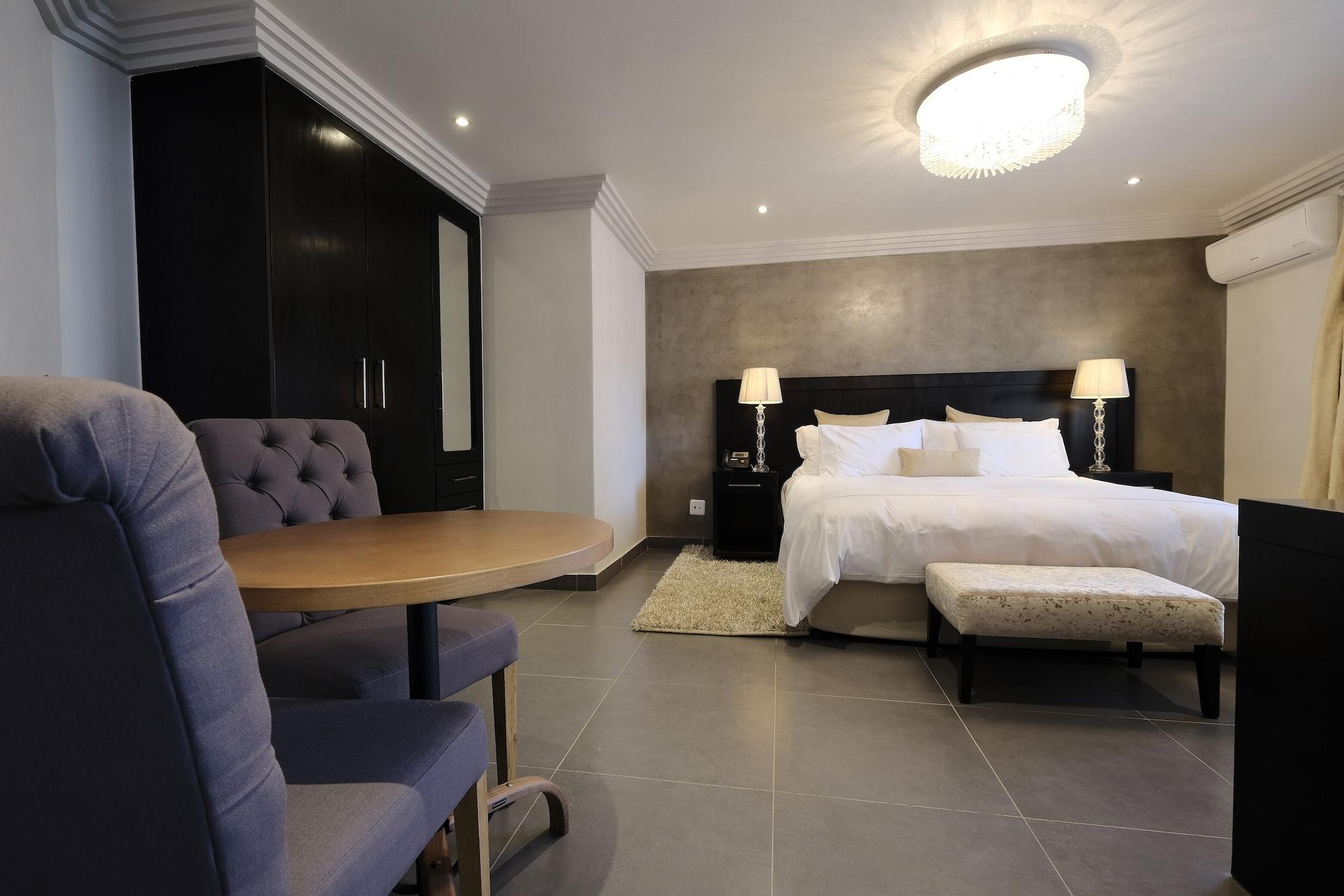 S Villa Moyal Executive Apartamento y Suites Johannesburgo Exterior foto