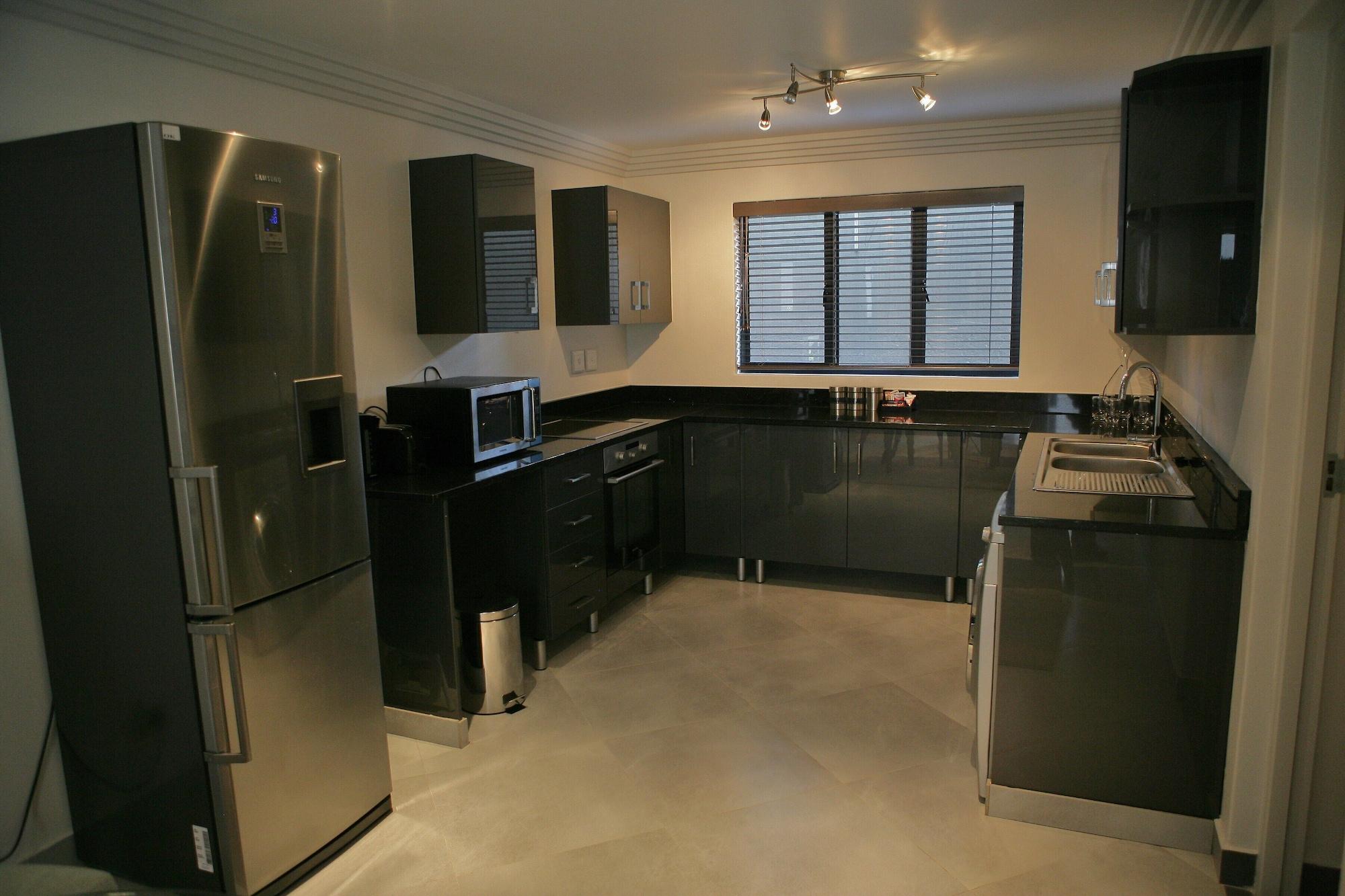 S Villa Moyal Executive Apartamento y Suites Johannesburgo Exterior foto