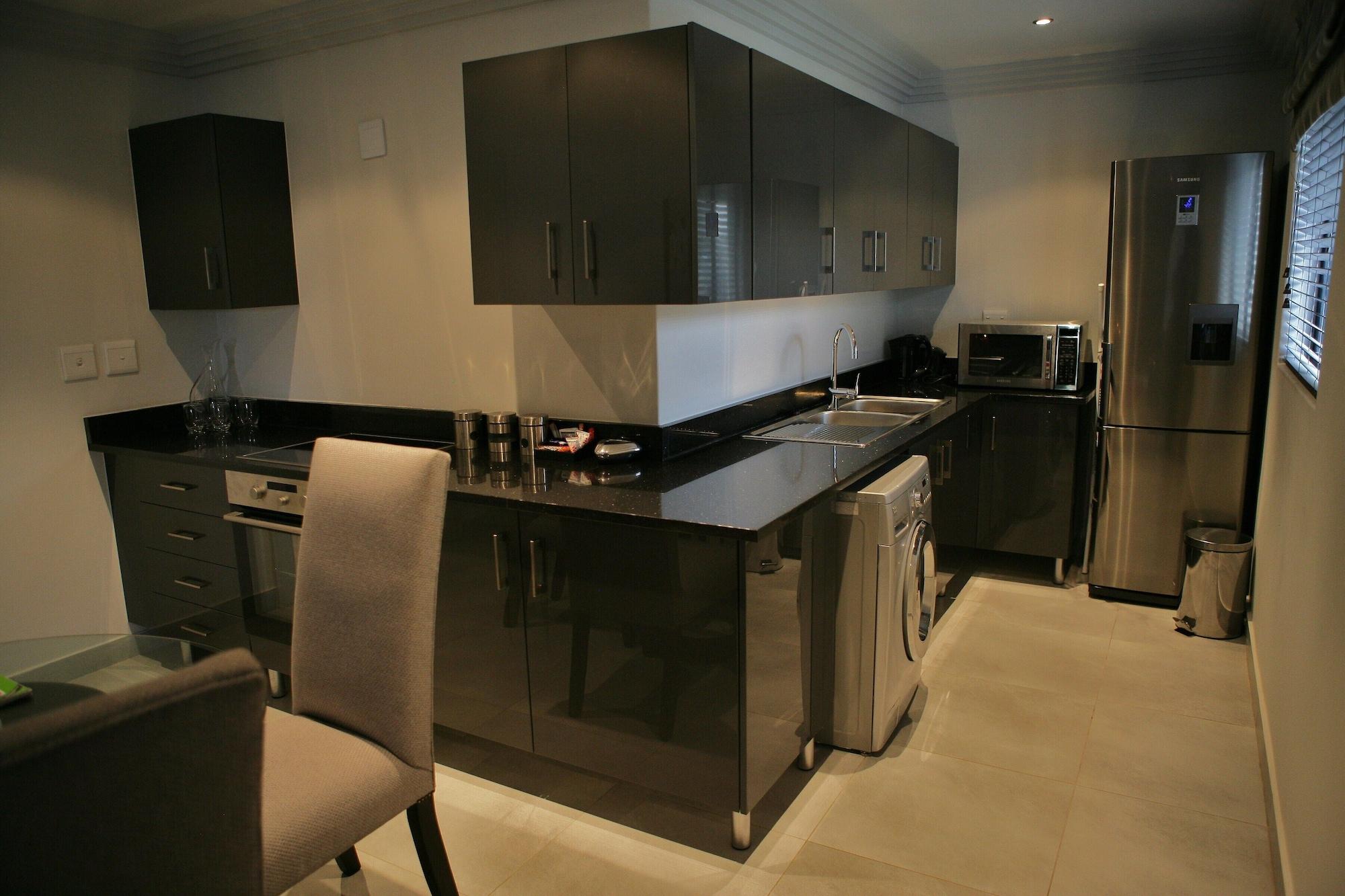 S Villa Moyal Executive Apartamento y Suites Johannesburgo Exterior foto