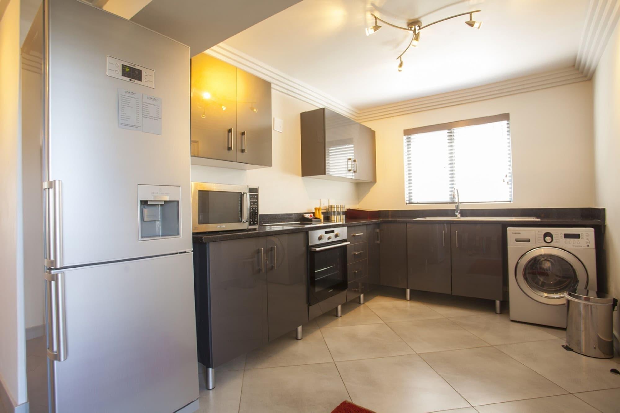 S Villa Moyal Executive Apartamento y Suites Johannesburgo Exterior foto